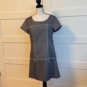 BEN SHERMAN - Minimalist structured short sleeved shift dress - size M